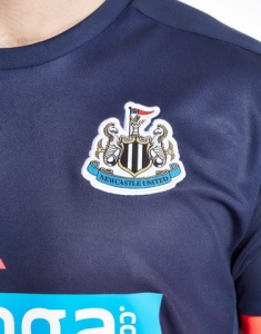 nueva_camisetas_Newcastle_United_2016_(2)